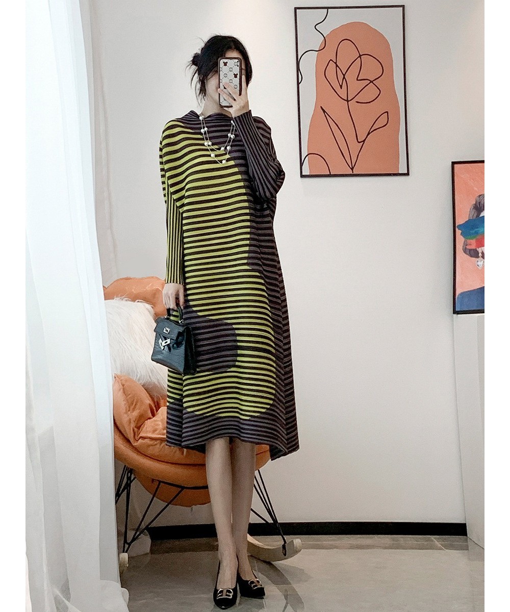 O-neck Printing Pleated Dress For Women Loose Long Sleeve Spring Autumn New Striped Female Fashion Casual Clothing 17G0516 $6...