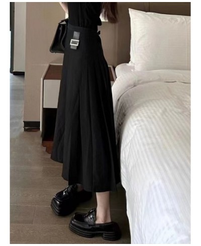 In spring and summer of 2023 the new solid color pleated skirt with high waist and long A-line skirt is fashionable and versa...