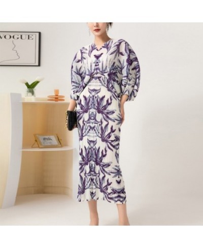 High End Pleated Printed Bat Sleeve V-neck Women's Dress New 2023 Spring Fashion Temperament Slim Fitting Style $72.77 - Dresses